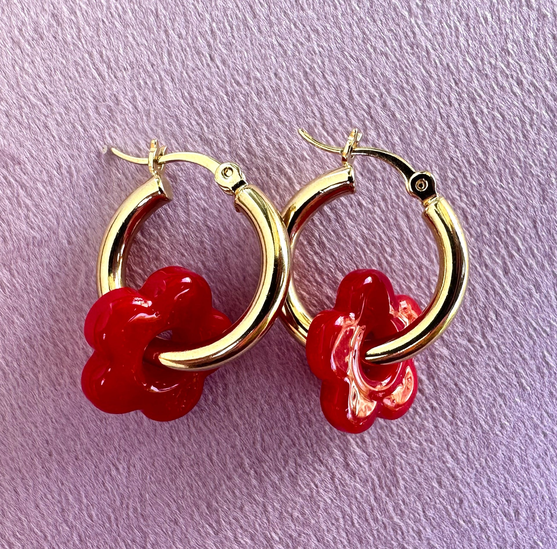 Petite Bloom in rouge